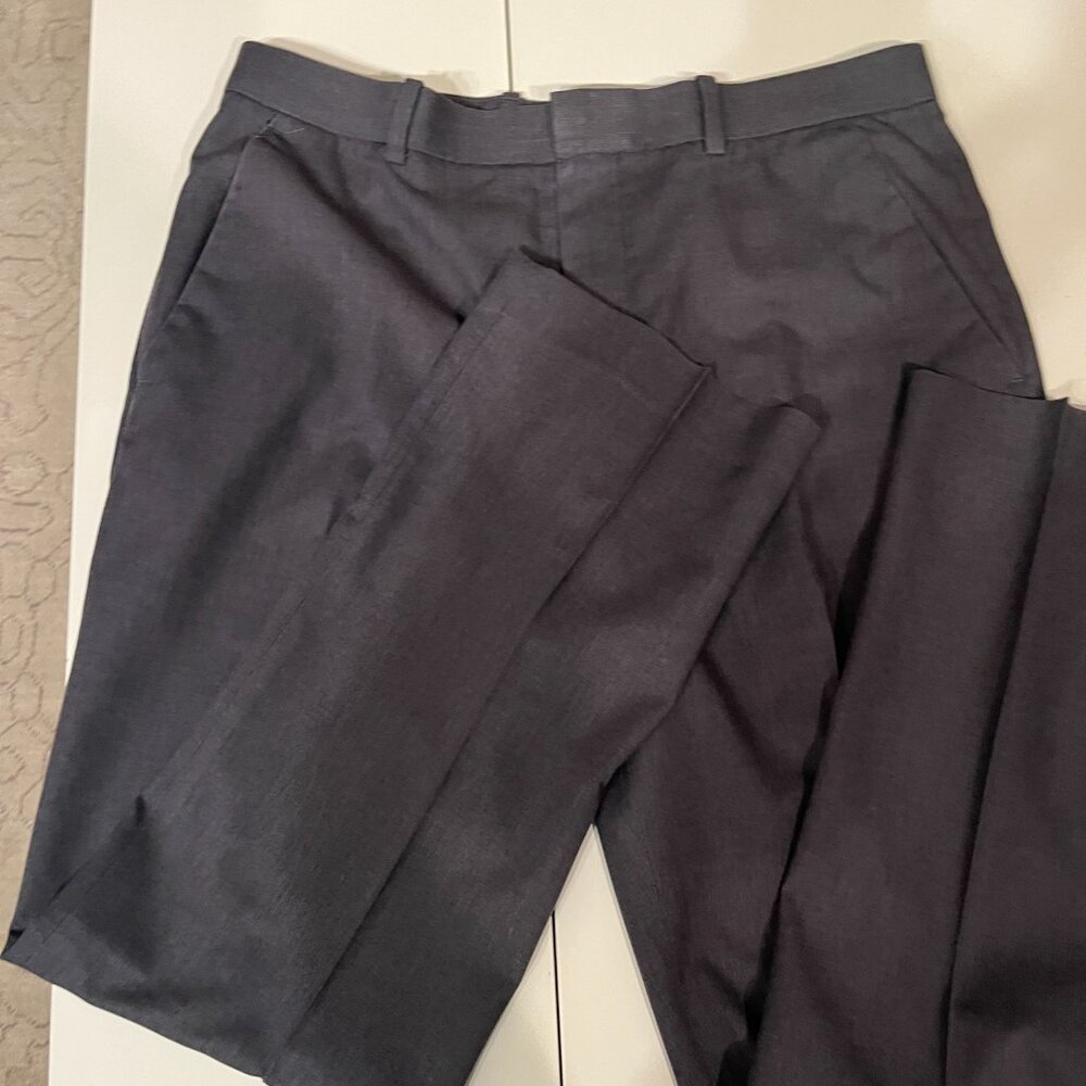 Perry Ellis Gray Pants (32X30) Gently-Used